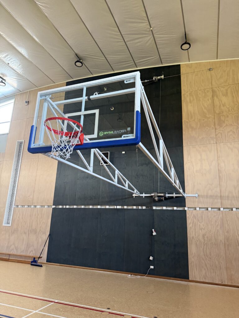 upfold basketball system